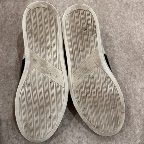 GIVENCHY City Sport Leather Trainers - Picture 6 of 7